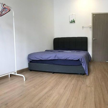 Homestay 3Br Near Setia Alam 샤알람 외부 사진